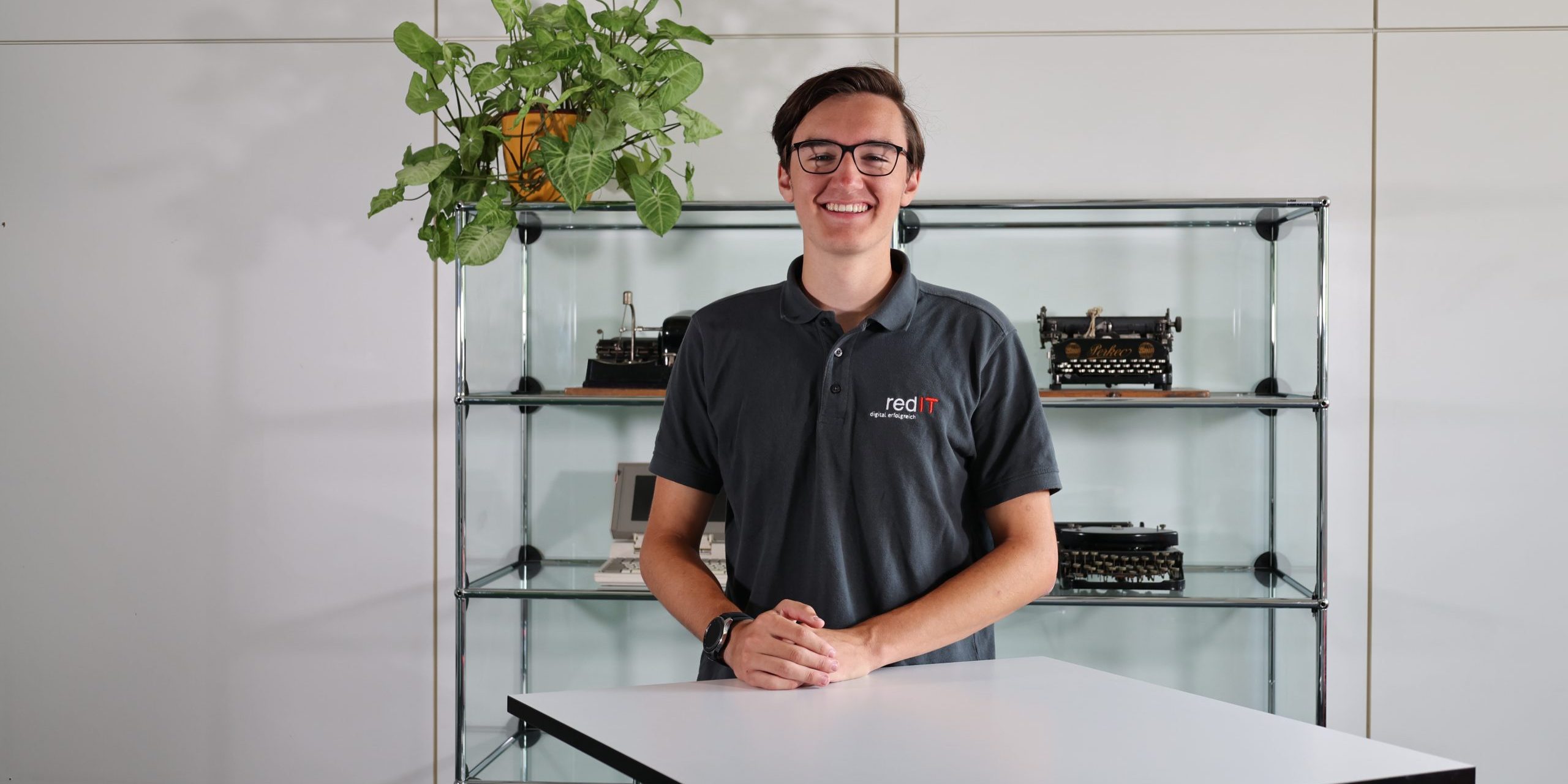 Leandro Klaus Leandro Klaus