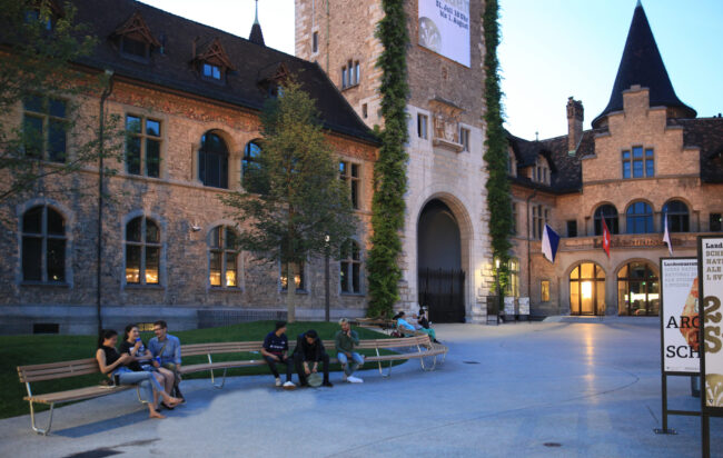 BURRI Public Elements, Landesmuesum, Refcase SOC