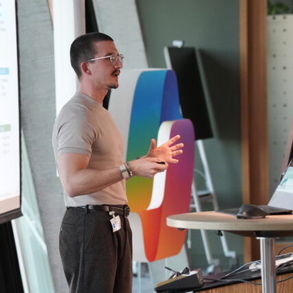 Pascal Brunner-Nikolla, Session "Agent 007 war gestern – jetzt kommen die Copilot Agents!"