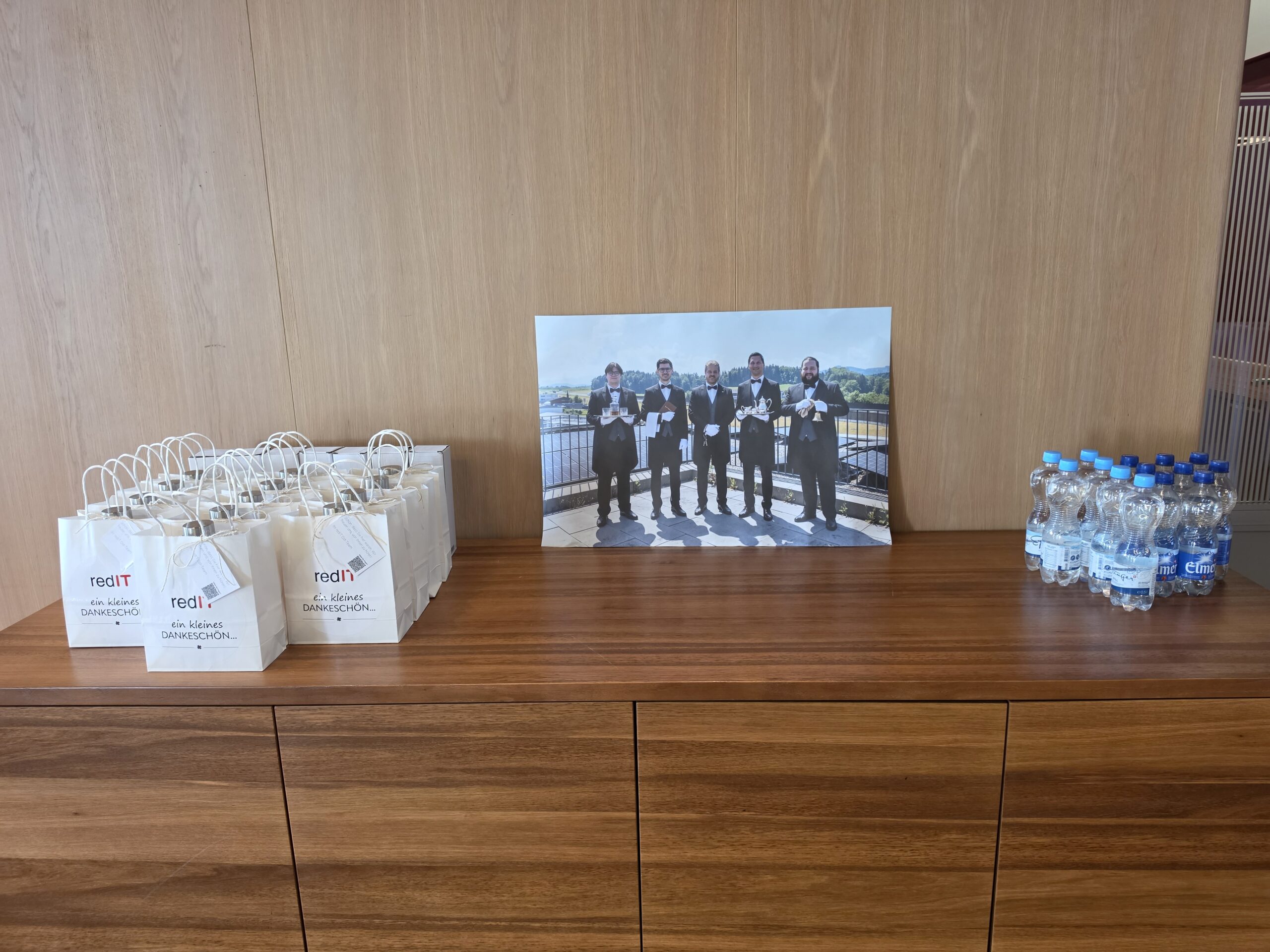 Give Away Tisch am Event Ostschweiz